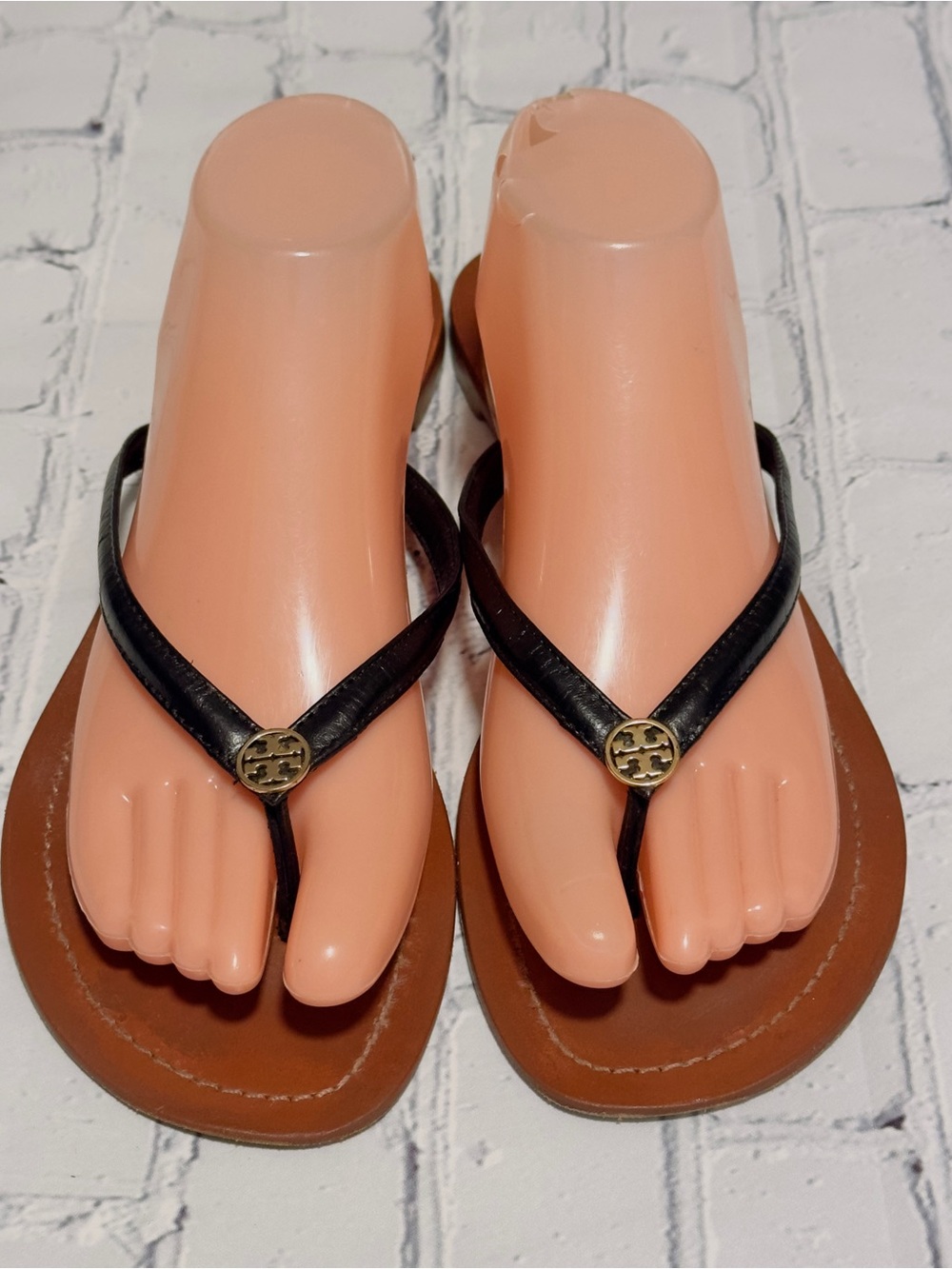 TORY BURCH Terra Sz 10.5 M Black Leather Thong Flip Flop Sandal Flat